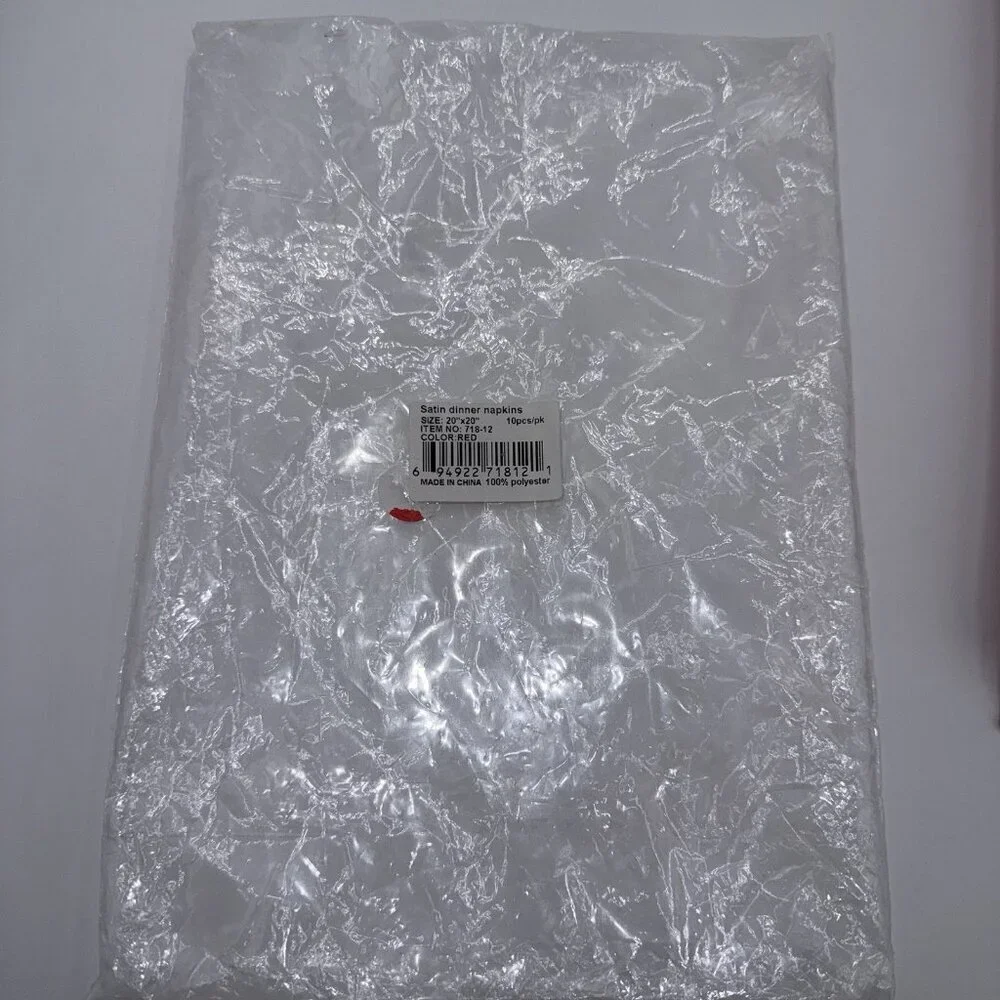 NIP Set Of 10 Red Satin Dinner Napkins 20” X 20” unbranded